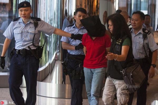 西西人文艺术人像摄影最新成果评价精彩瞬间