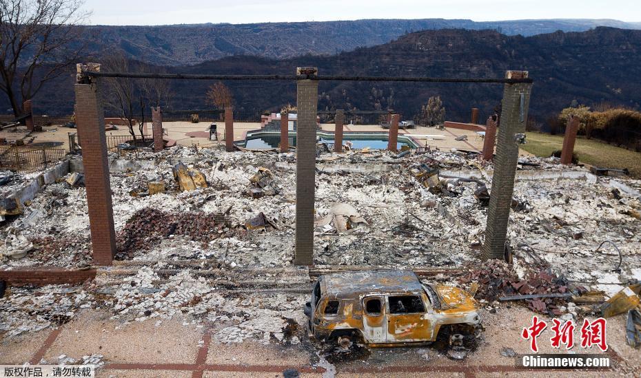 李瓶儿1998年电视剧经典形象